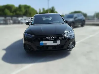 Usado Audi A3 Sportback 116 CV (85 kW) 2023 Negro Utilitario