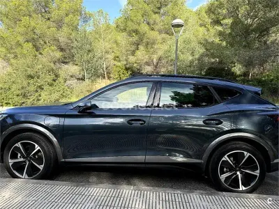 Usado Cupra Formentor 204 HP (150 kW) 2023 Cinzento SUV