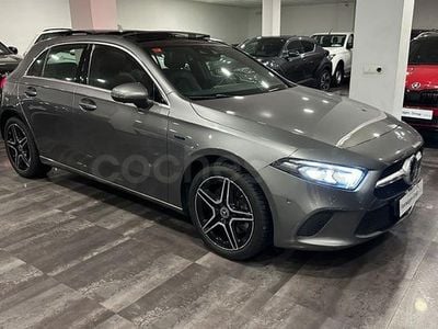 Usado Mercedes A250 218 CV (160 kW) 2020 Gris / plata Berlina