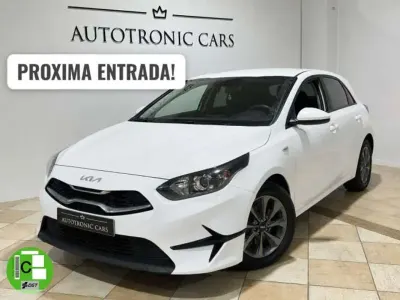 Usado Kia Ceed 99 CV (72 kW) 2024 Blanco Utilitario
