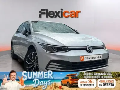 Usado VW Golf VIII Life 150 CV (110 kW) 2022 Gris
