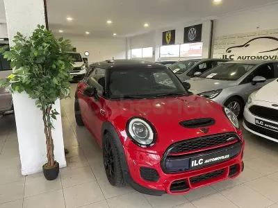 Usado Mini John Cooper Works Coupé 211 CV (155 kW) 2015 Rojo Coupe