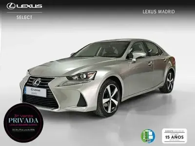 Usado Lexus IS300h Business Edition 223 CV (164 kW) 2020 Plateado Berlina