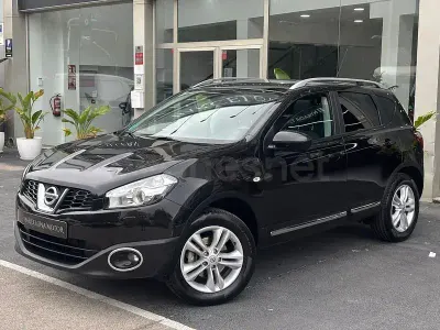 Usado Nissan Qashqai Premium Edition 140 CV (102 kW) 2010 Negro SUV