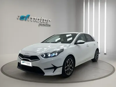 Usado Kia Ceed 135 CV (99 kW) 2022 Blanco Utilitario