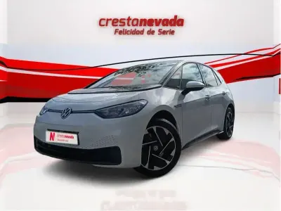 Begagnad VW ID.3 Life 150 kW (204 HK) 2023 Halvkombi