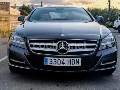 Usado Mercedes CLS250 204 CV (150 kW) 2011 Gris / plata Berlina