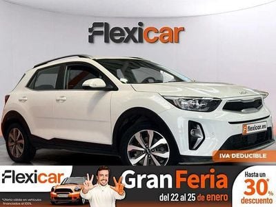 Blanco Usado 2022 Kia Stonic SUV | 14.790 € (Precio justo)