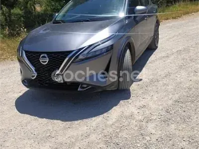 Usado Nissan Qashqai Acenta 140 CV (102 kW) 2022 Gris / plata SUV