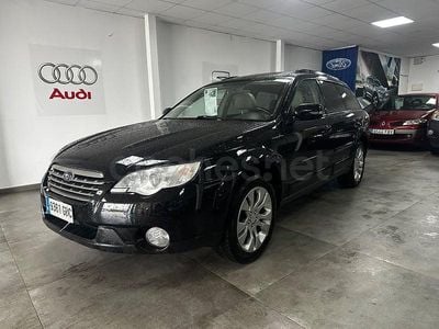 Usado Subaru Outback 245 CV (180 kW) 2008 Negro Familiar