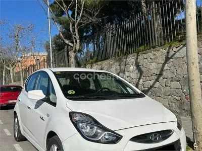 Usado Hyundai ix20 115 CV (84 kW) 2013 Blanco Utilitario