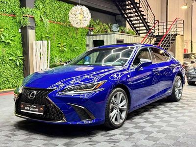 Usado Lexus ES300 Sport Line 218 CV (160 kW) 2019 Azul Berlina
