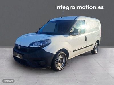 Usado Fiat Doblò 95 CV (69 kW) 2020 Blanco Monovolumen