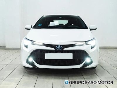 Używany Toyota Corolla Active 122 KM (89 kW) 2020 Biały Sedan/Limuzyna