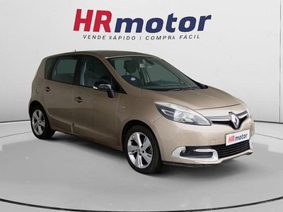 Beige Usado 2015 Renault Scénic III LIMITED Monovolumen | 9290 € (Precio justo)