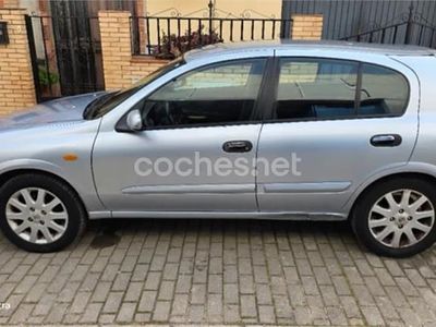 Usado Nissan Almera Visia 112 CV (82 kW) 2005 Gris / plata Berlina