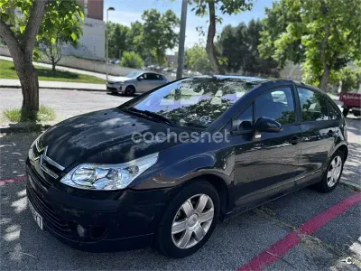 Usado Citroën C4 92 CV (67 kW) 2007 Negro Berlina