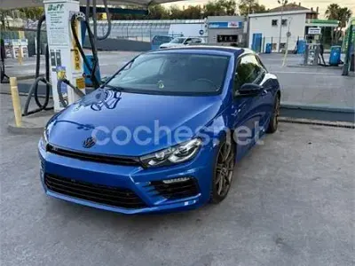 Usado VW Scirocco R-line 180 CV (132 kW) 2016 Azul Coupe