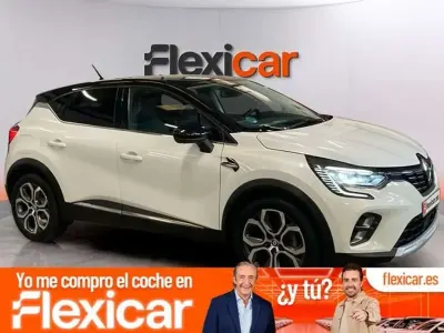 Usado Renault Captur Zen 140 CV (102 kW) 2022 Blanco SUV