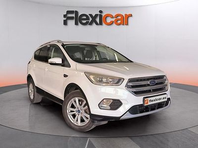 Usado Ford Kuga Trend 150 HP (110 kW) 2018 Branco SUV