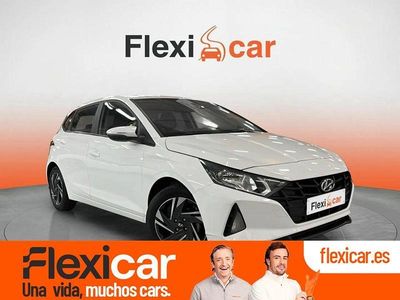 Usado Hyundai i20 84 CV (61 kW) 2022 Blanco Berlina