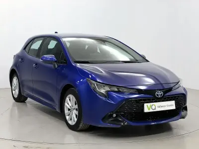 Begagnad Toyota Corolla Active 140 HK (102 kW) 2024 Blå Halvkombi