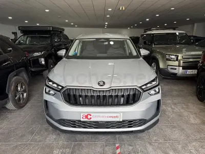 Usado Skoda Kodiaq Selection 150 CV (110 kW) 2025 Gris / plata SUV