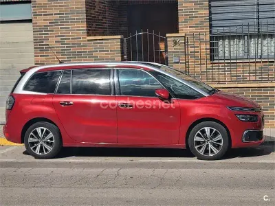 Używany Citroën C4 Picasso Feel 130 KM (95 kW) 2017 Czerwony Minivan