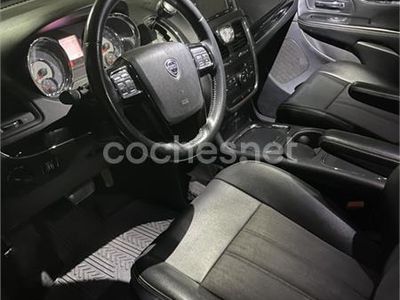 Usado Lancia Voyager S 177 CV (130 kW) 2015 Blanco Monovolumen