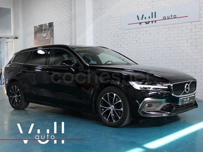 Usado Volvo V60 Core 197 CV (144 kW) 2022 Negro Familiar