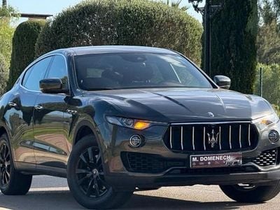 Usado Maserati Levante 250 CV (183 kW) 2017 Gris SUV
