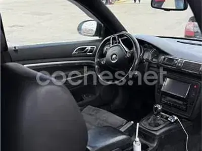 Usado VW Passat Highline 130 CV (95 kW) 2004 Negro Familiar