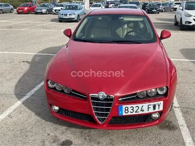 Usado Alfa Romeo 159 Distinctive 150 CV (110 kW) 2007 Rojo Berlina