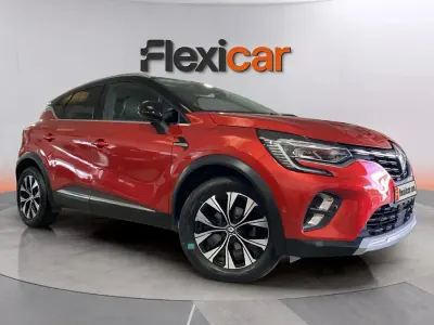 Usado Renault Captur Techno 91 CV (66 kW) 2024 Rojo SUV
