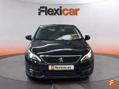 Usado Peugeot 308 Style 130 HP (95 kW) 2020 Azul Sedan
