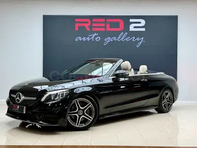 Usado Mercedes C220 194 CV (142 kW) 2021 Negro Descapotable