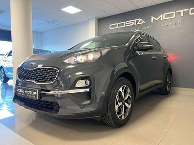 Usado Kia Sportage 136 CV (100 kW) 2021 Gris SUV