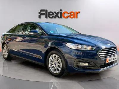 Usado Ford Mondeo ST-Line 188 CV (138 kW) 2021 Azul Familiar