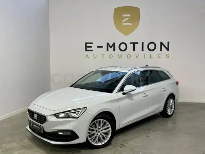 Usado Seat Leon XCELLENCE 150 CV (110 kW) 2022 Blanco Familiar