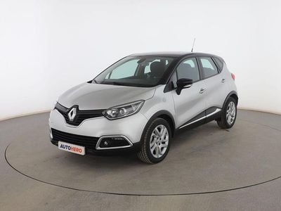 Usado Renault Captur Zen 90 CV (66 kW) 2015 Plata SUV