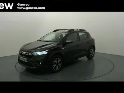 Usado Dacia Sandero Expression 101 CV (74 kW) 2023 Negro Utilitario