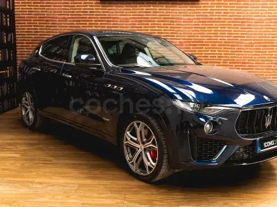 Usado Maserati Levante 275 CV (202 kW) 2019 Azul SUV