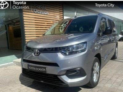 Usado Toyota Proace Verso Active 131 CV (96 kW) 2023 Gris / plata Familiar