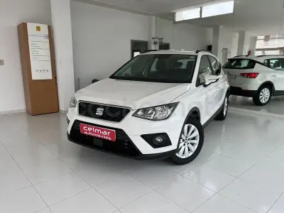 Usado Seat Arona Style 95 HP (69 kW) 2020 Branco SUV