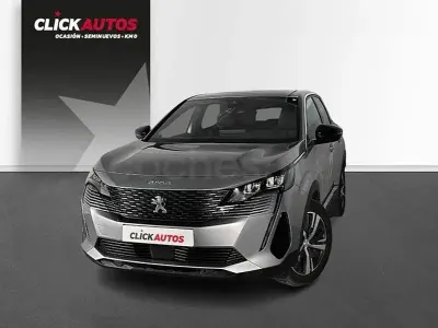 Usado Peugeot 3008 Allure 130 CV (95 kW) 2023 Gris / plata SUV