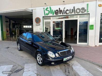 Usado Mercedes E320 Avantgarde 204 CV (150 kW) 2003 Azul Van