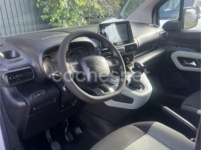 Usado Citroën Berlingo Feel 102 CV (75 kW) 2019 Blanco Monovolumen
