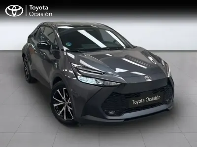 Usado Toyota C-HR Advance 140 CV (102 kW) 2025 Gris SUV