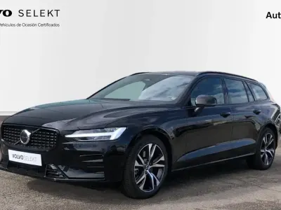 Ny Volvo V60 Plus 197 HK (144 kW) 2025 Svart Kombi