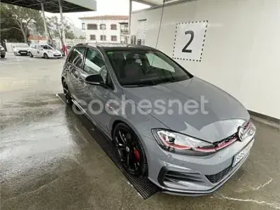 Usado VW Golf VII GTI 290 CV (213 kW) 2019 Gris / plata Berlina